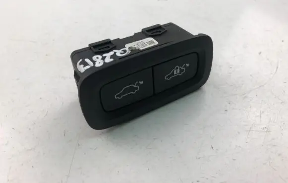 Volvo XC40 Other switches/knobs/shifts 31674802