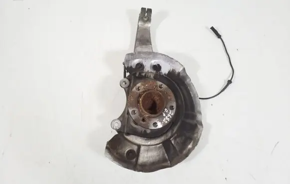 Front wheel hub