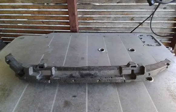 Volkswagen Touran III Front bumper foam support bar 5TA807248B