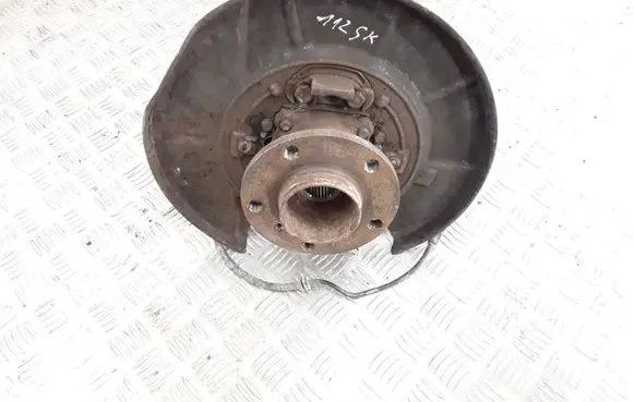 BMW X5 E53 Rear wheel hub spindle/knuckle 
