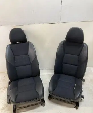 Seat set
