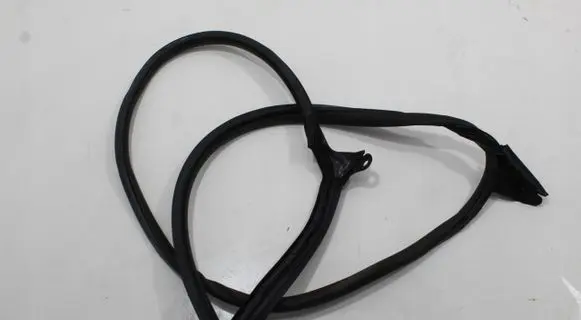 Audi A7 S7 4K8 Rubber seal front coupe door 4K8831707D