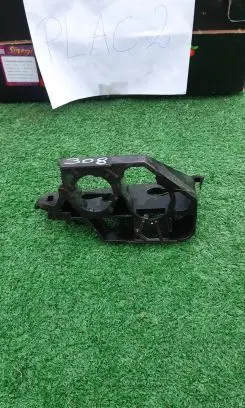 Peugeot 308 Front bumper mounting bracket 9680406580 9658272580
