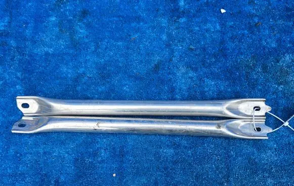 BMW 7 G70 Coil spring mount 9883657 9883658