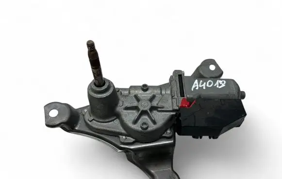 Toyota Yaris Wiper motor 851300D080