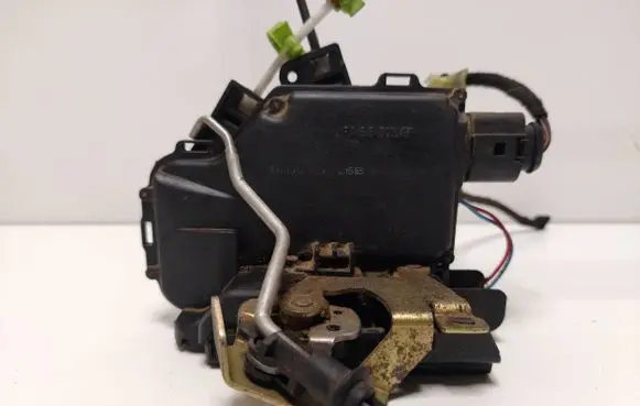 Audi A6 S6 C5 4B Front door lock 1J0973714