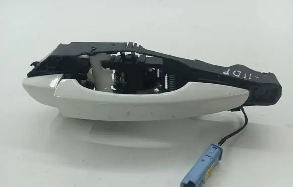 Opel Mokka B Front door exterior handle 242728