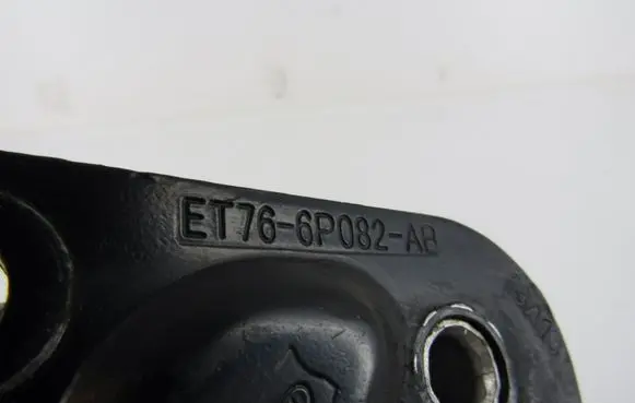 Ford Transit Courier Gearbox mount ET766P082AB