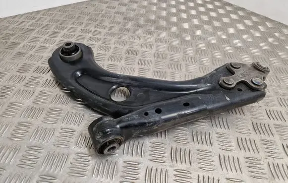 Peugeot 308 Front lower control arm/wishbone