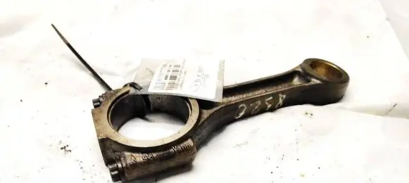 Audi A4 S4 B8 8K Connecting rod/conrod 