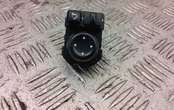Nissan Juke II F16 Wing mirror switch 255705RA1A