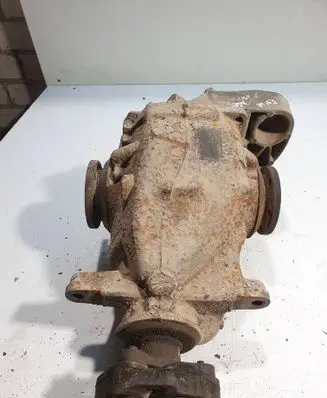 BMW 3 E90 E91 Rear differential