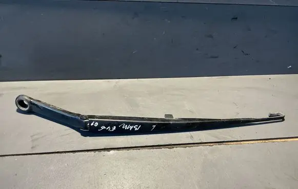 BMW 3 E46 Front wiper blade arm