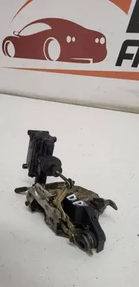Mercedes-Benz E W124 Front door lock