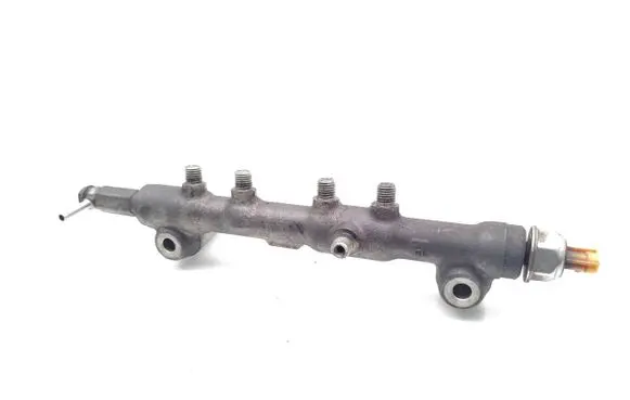 Nissan Navara Fuel main line pipe 