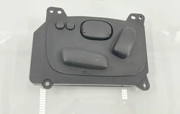 Land Rover Range Rover Sport L320 Seat control switch 1748606