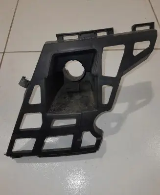 Skoda Yeti (5L) Headlight washer nozzle holder 5L0807055