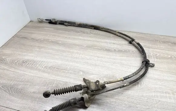 Subaru Forester SJ Gear shift cable linkage 