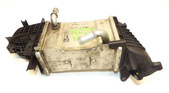 Ford Focus Intercooler radiator JN1Q-6C896-AC