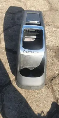 Citroen C4 II Picasso Center console 