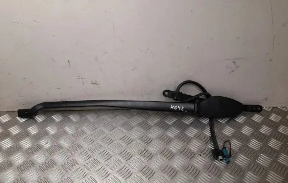 BMW iX1 Front wiper blade arm 7954656