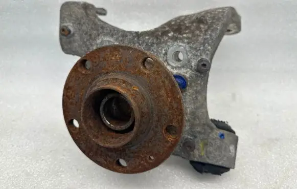 Audi A6 S6 C6 4F Rear wheel hub spindle/knuckle 4F0505433F