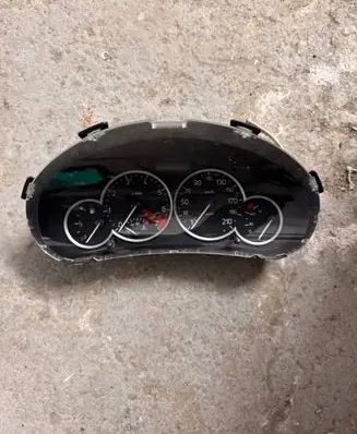 Peugeot 206 Speedometer (instrument cluster)