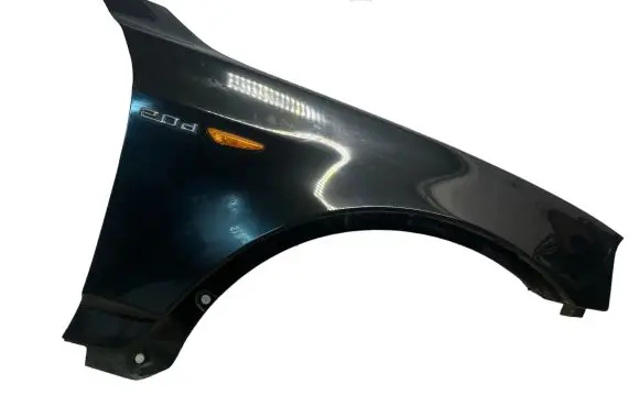 BMW X3 E83 Fender