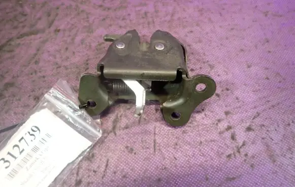 Suzuki Swift Cultus Tailgate/trunk/boot lock/catch/latch