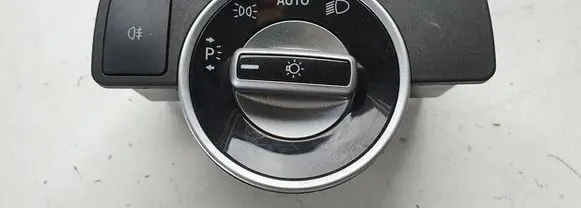 Mercedes-Benz E A207 Light switch