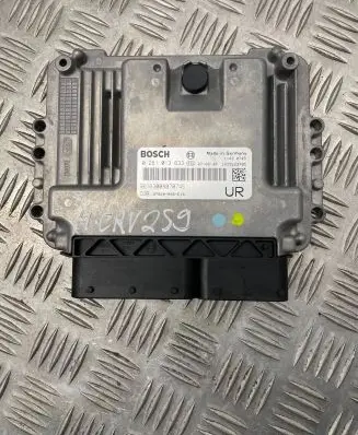 Honda CR-V Engine control unit/module 0281013633 96163008070745