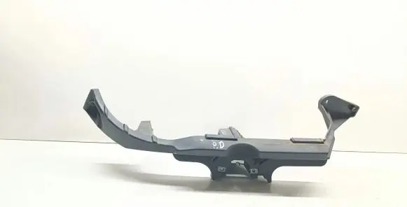 Headlight/headlamp mounting bracket