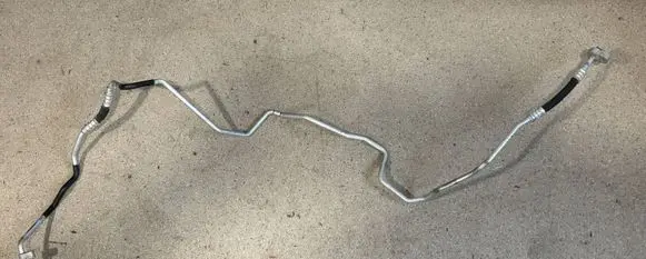 Porsche Panamera (971) Air conditioning (A/C) pipe/hose 971260336B