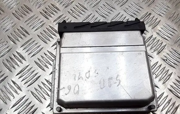 Volvo S80 Engine control unit/module 0281001776 0949667