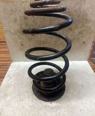 Opel Zafira B Front coil spring 90538498