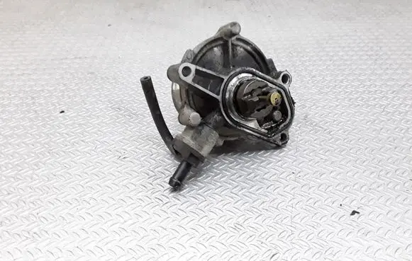 Hyundai Getz Vacuum pump 288102A100