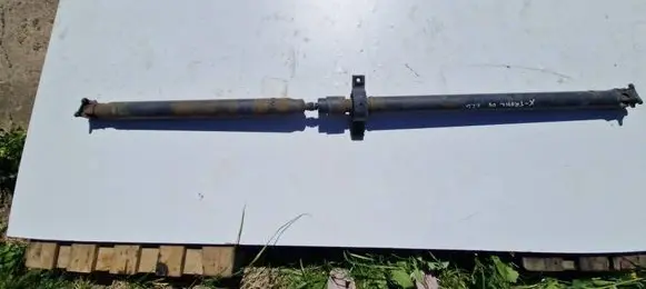 Nissan X-Trail T30 Rear driveshaft/prop shaft 