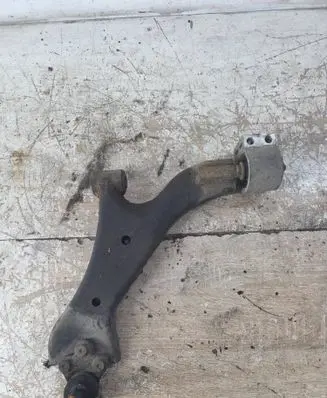 Chevrolet Captiva Front lower control arm/wishbone