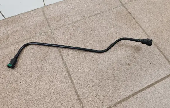 Peugeot 206+ Brake booster pipe/hose 