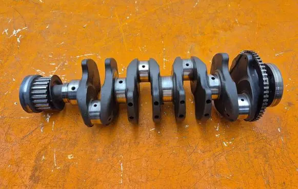 Opel Astra H Crankshaft 