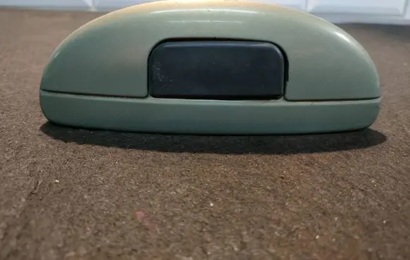 Renault Scenic I Rear door handle trim 8200103583 8200102583