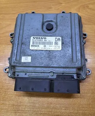Volvo XC90 Engine control unit/module 31272463A 0281012103 1039S18372