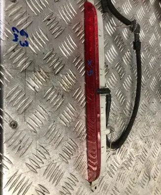 BMW X5 E70 Third/center stoplight