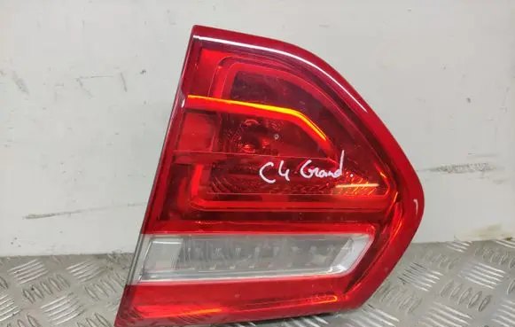 Citroen C4 I Picasso Tailgate rear/tail lights 9653547677