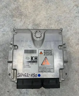 Subaru Forester SH Engine control unit/module 22611AP200 2758009252