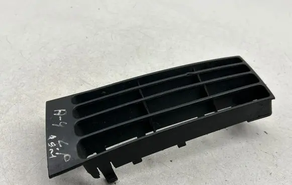 Audi A4 S4 B5 8D Front bumper lower grill 02028800000 8D0807345AA