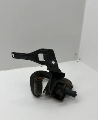 Mercedes-Benz GL X166 Webasto circulation pump for autonomous heater A1665000340
