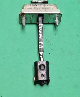 Ford Kuga I Rear door check strap stopper 3m51r23500aj
