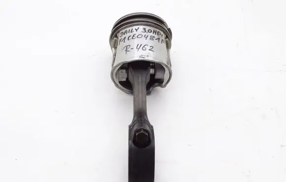 Iveco Daily 4th gen Piston with connecting rod
