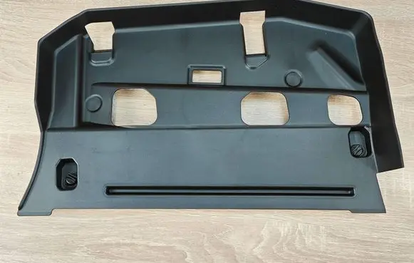 BMW 4 G22 G23 G24 G26 Dashboard lower bottom trim panel 6846843